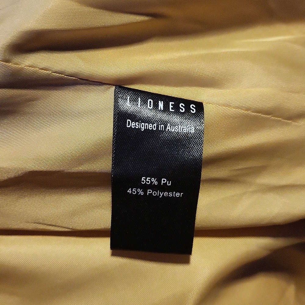 Lioness Vista Jacket In Mustard M NWT - Picture 10 of 11